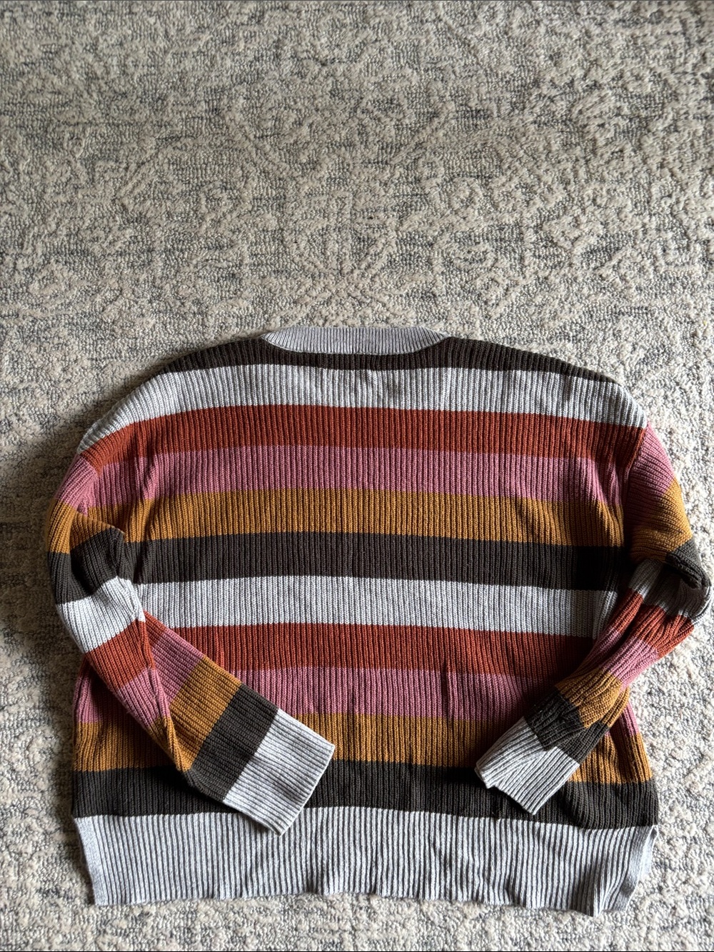 Madewell Striped Sweater with front pockets.Gray, Olive Green, Pink, Rust. - Picture 4 of 4